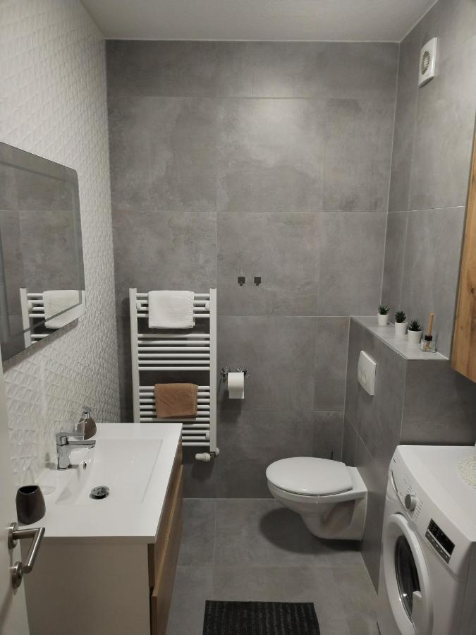 Studio Apartman Implex Apartment จาโกโว ภายนอก รูปภาพ